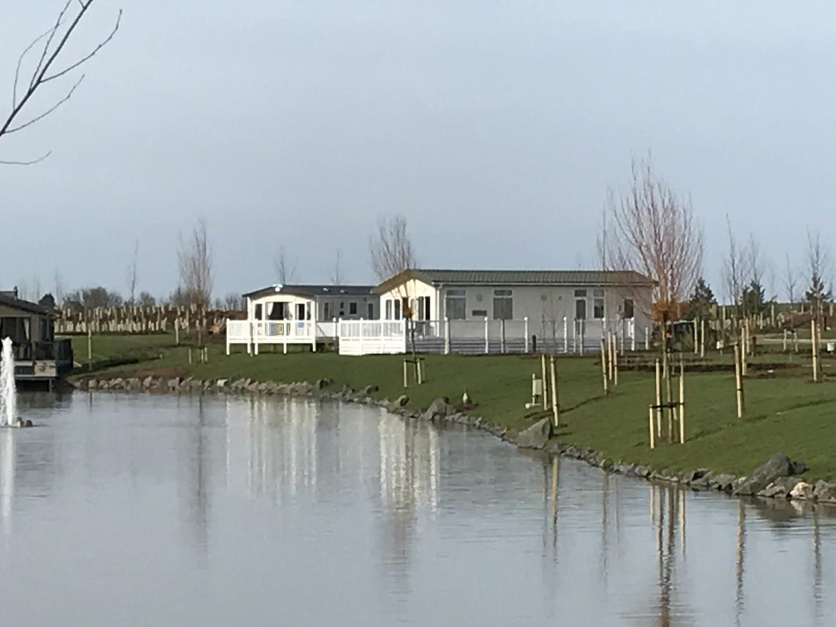 Luxury Lodge At Haggerston Castle Beal Bagian luar foto
